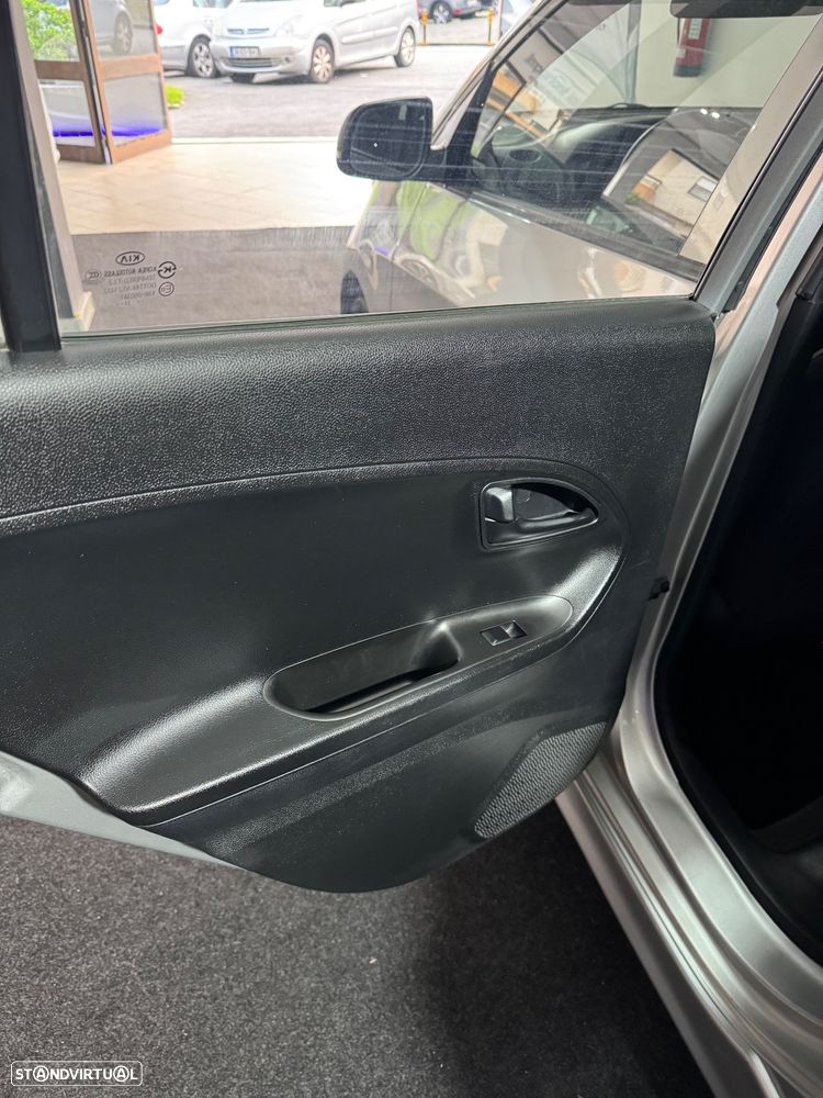 Kia Picanto 1.1L EX Sport - 9