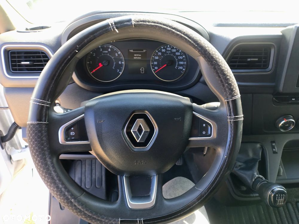 Renault Master - 9