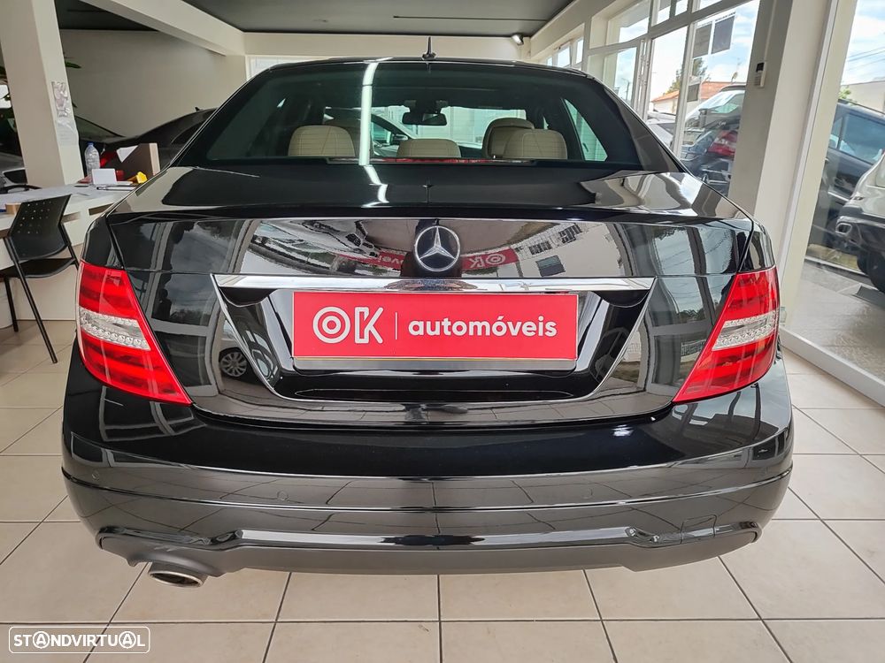 Mercedes-Benz C 220 CDI DPF BlueEFFICIENCY 7G-TRONIC Avantgarde Edition - 10