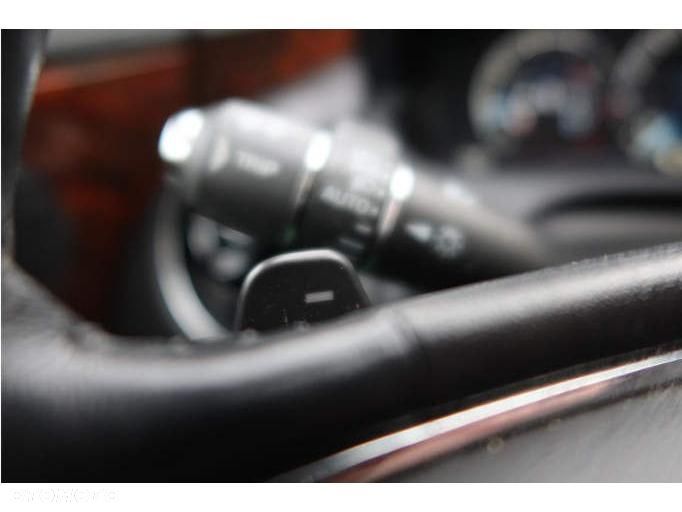 Jaguar XJ 3.0 T LWB AWD Portfolio - 34