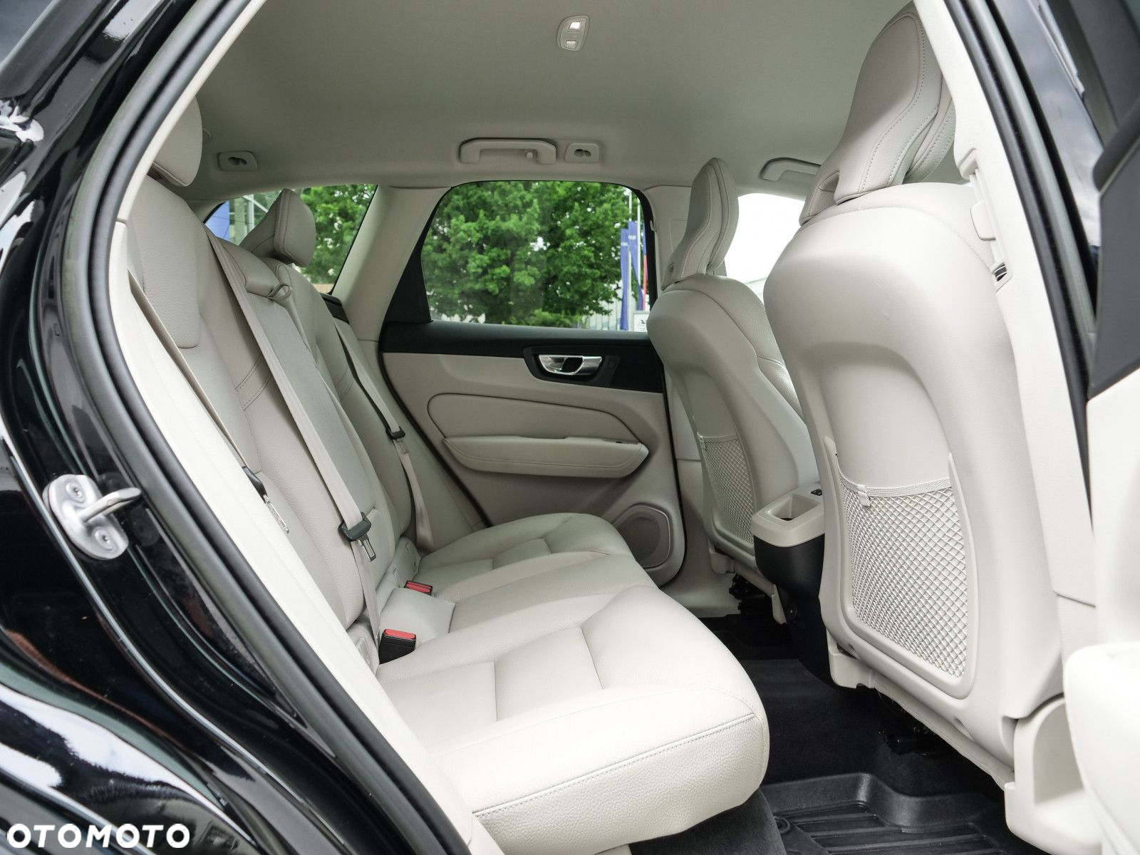 Volvo XC 60 - 33