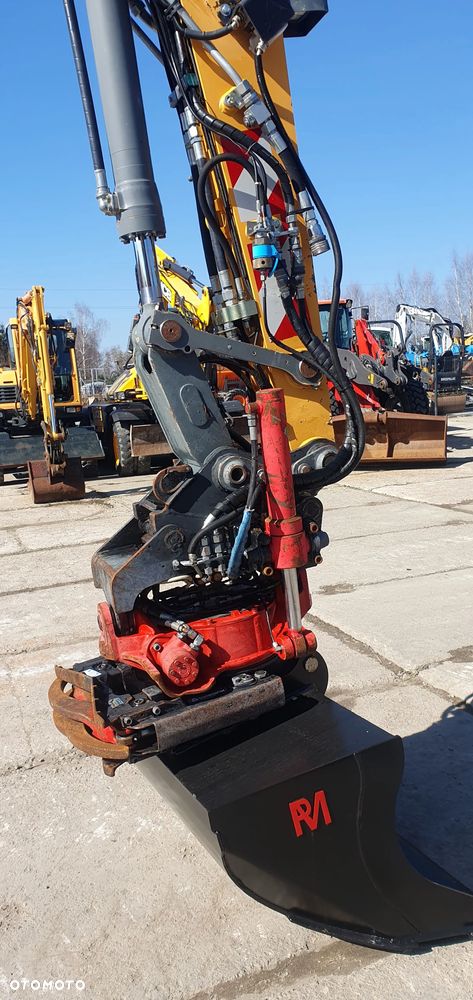 Liebherr A912 compact z rototiltem - 15