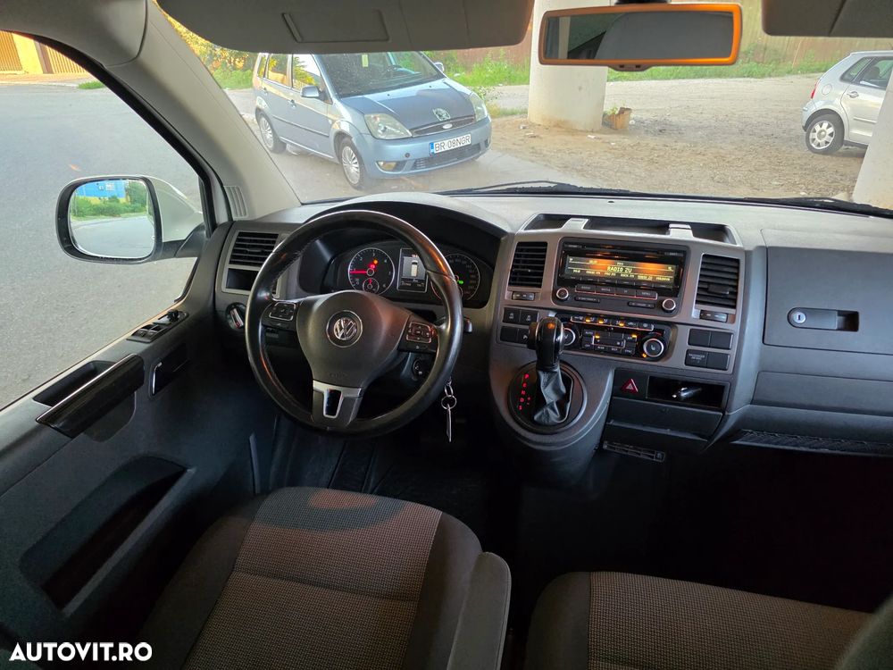 Volkswagen Caravelle - 26