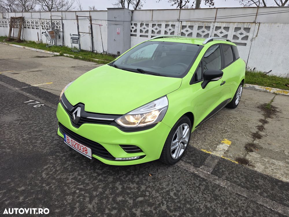 Renault Clio - 10