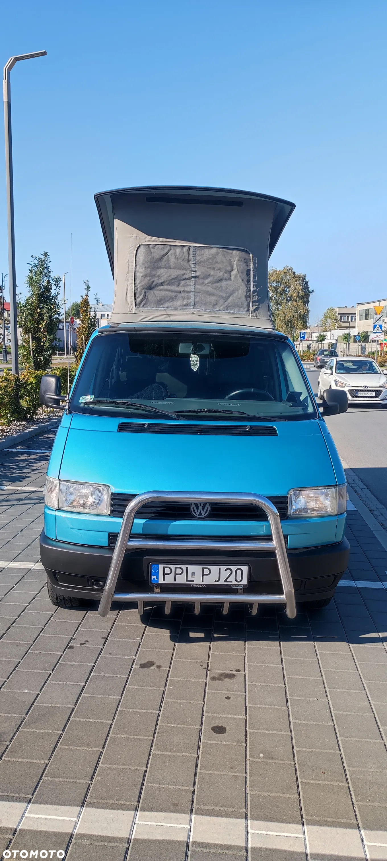 Volkswagen Multivan - 28