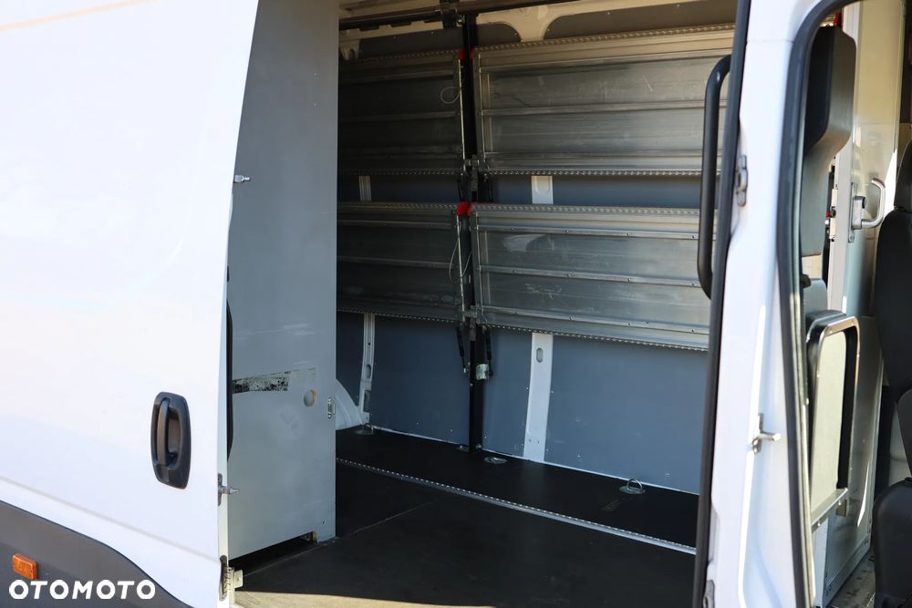 Iveco Daily - 11