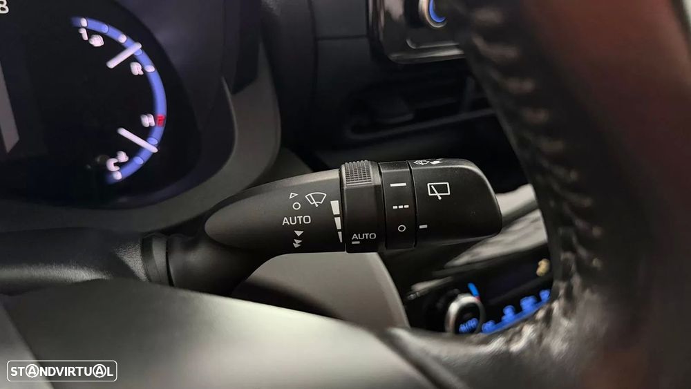 Toyota Yaris Cross 1.5 HDF Comfort - 28