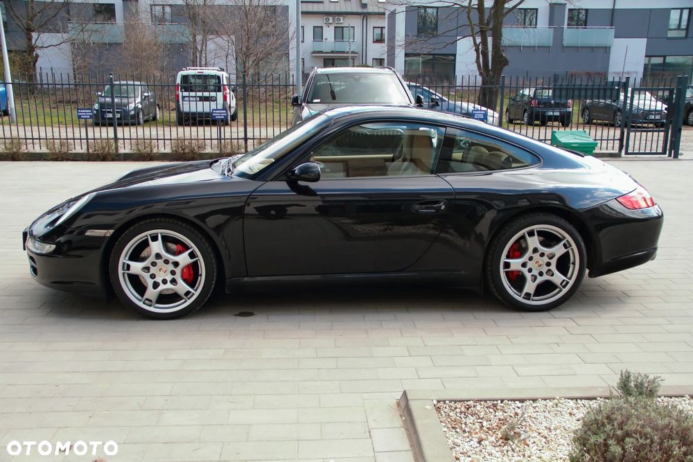 Porsche 911 Carrera S - 8