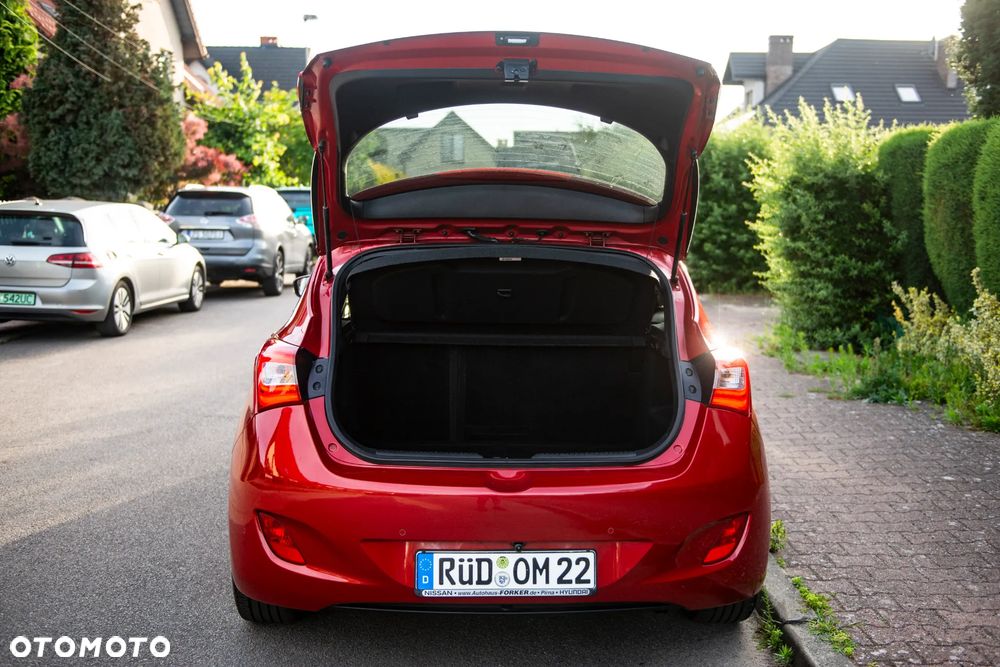 Hyundai i30 1.4 Comfort - 14