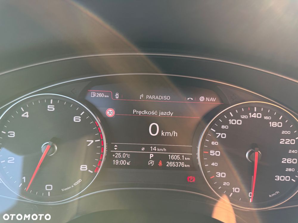 Audi A6 Avant 3.0 TFSI Quattro S tronic - 25