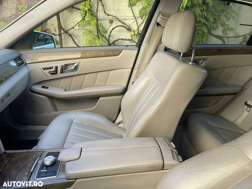Mercedes-Benz E 350 CDI 4MATIC BlueEfficiency Aut. - 25