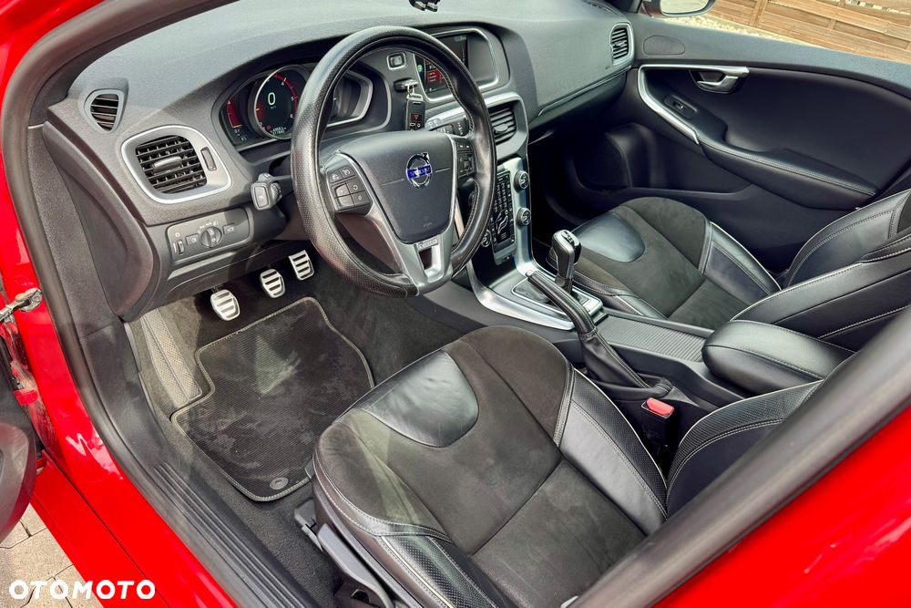 Volvo V40 D2 RDesign - 13