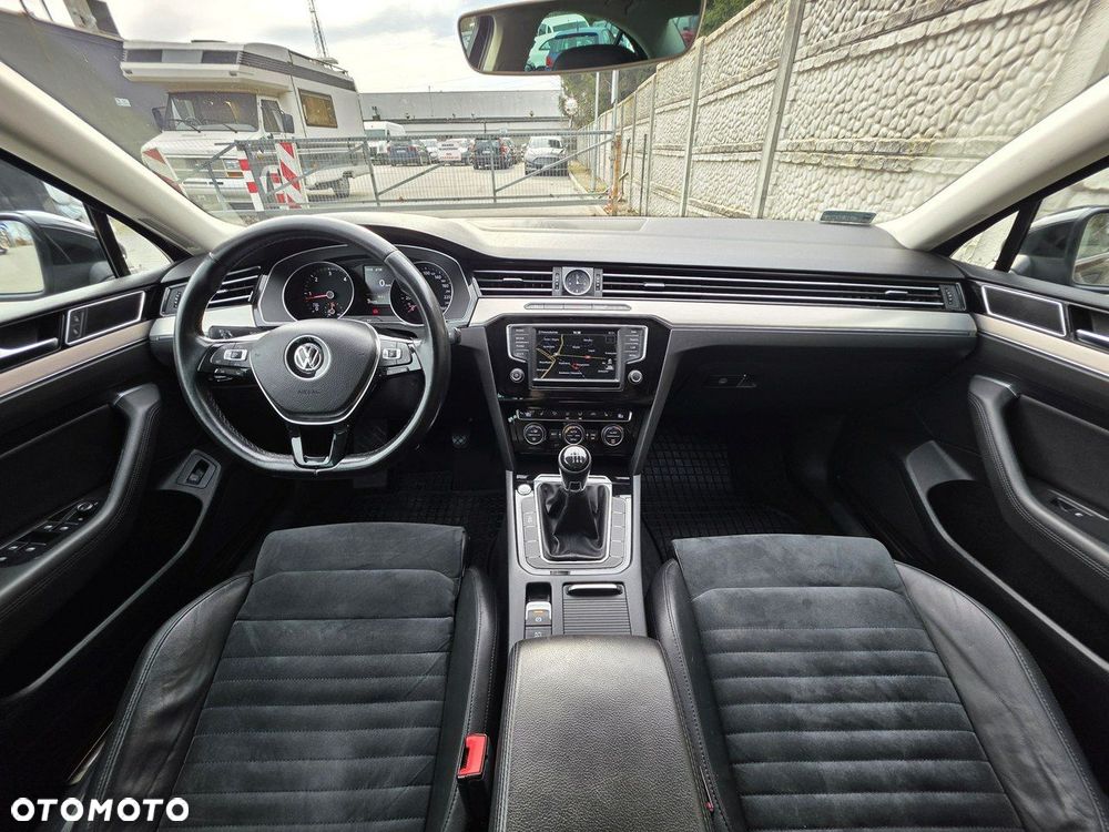 Volkswagen Passat 1.6 TDI (BlueMotion Technology) Comfortline - 13