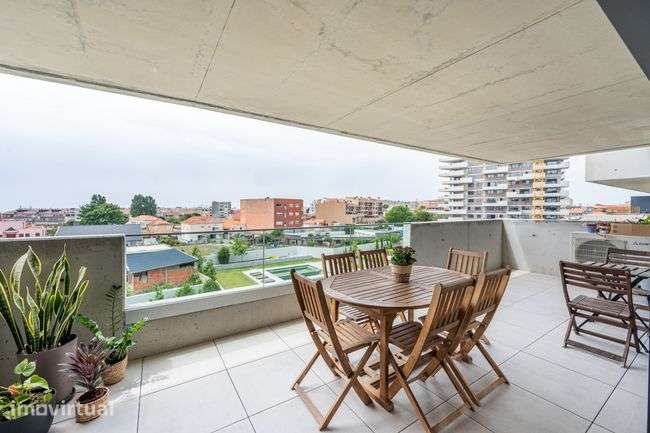 Apartamento T3 com Vista Mar no Exclusivo Condomínio Ocean Terrace - Grande imagem: 2/27