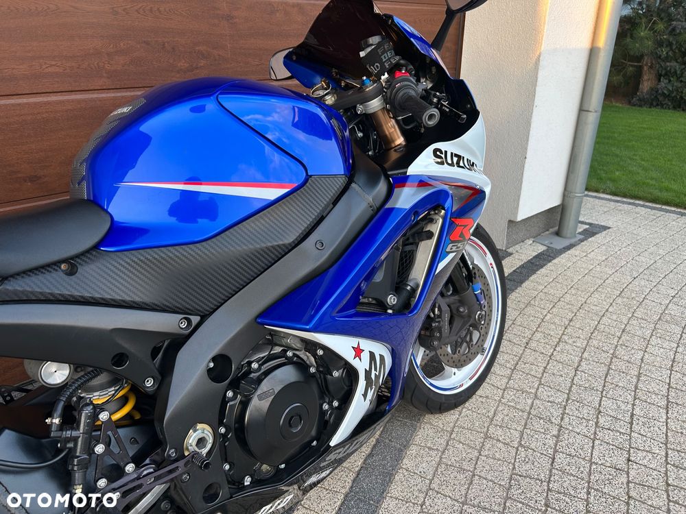 Suzuki GSX-R - 7