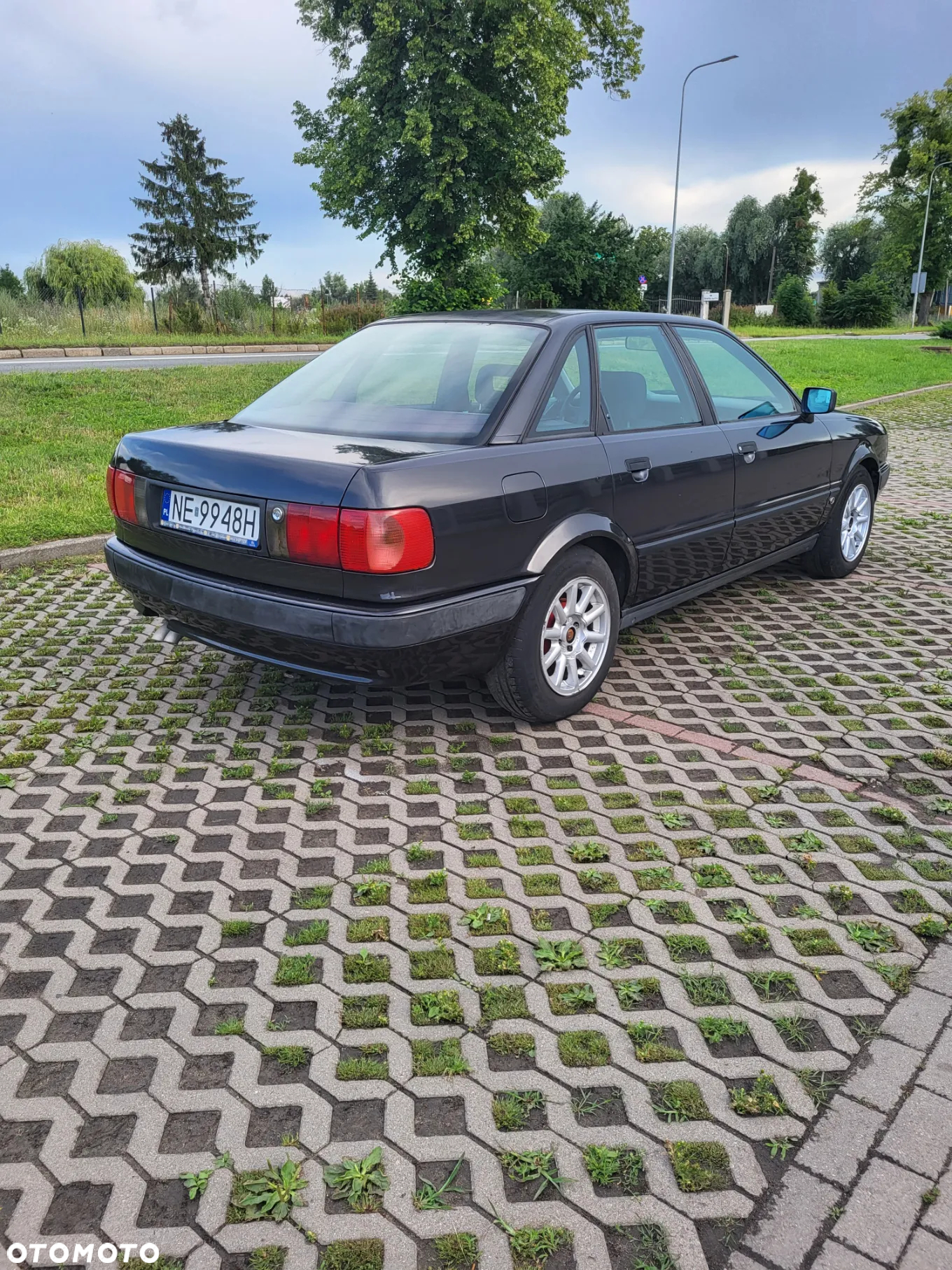 Audi 80 2.0 E - 3