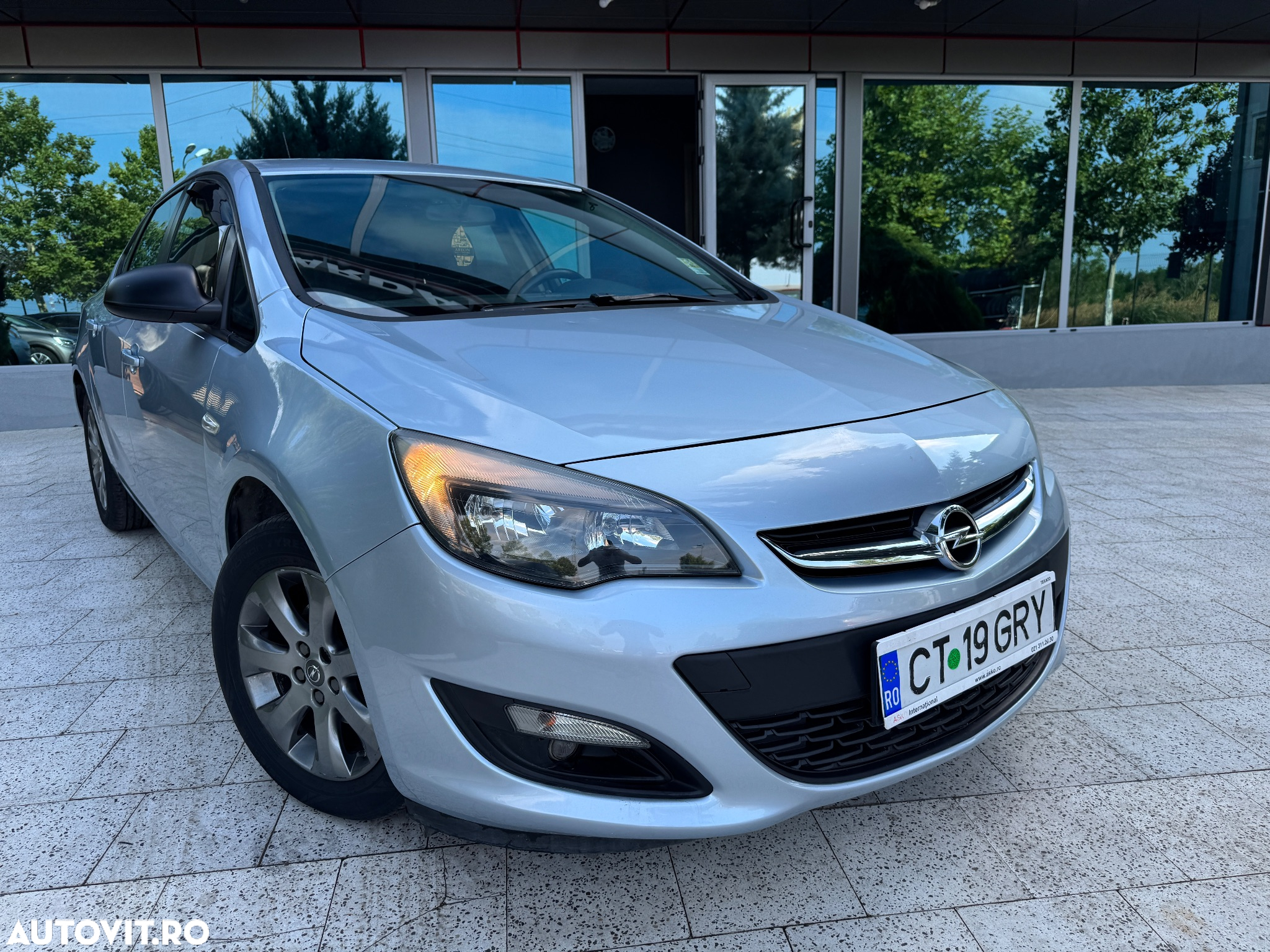 Opel Astra - 3