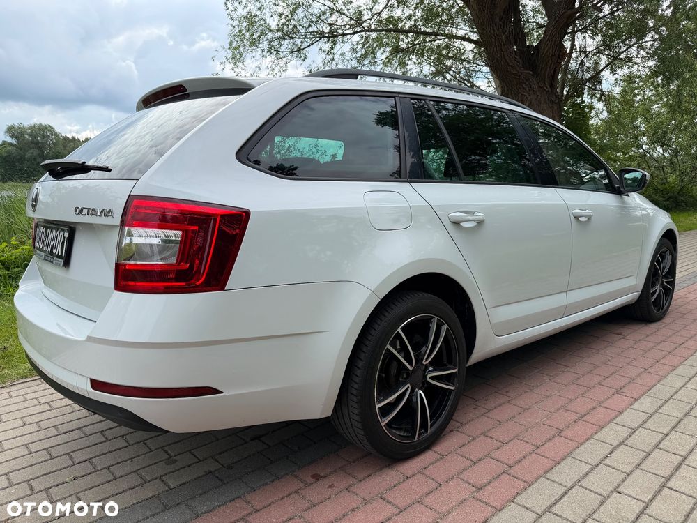 Skoda Octavia 1.6 TDI Soleil - 3