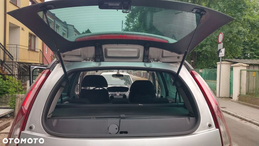 Citroën C4 Picasso 2.0 HDi Equilibre Exclusive Navi MCP - 28