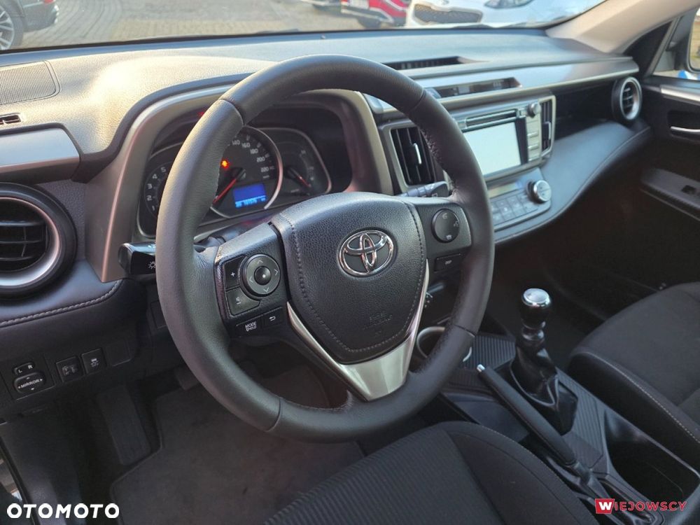 Toyota RAV4 - 14