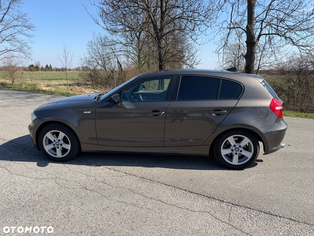 BMW Seria 1 120d - 7