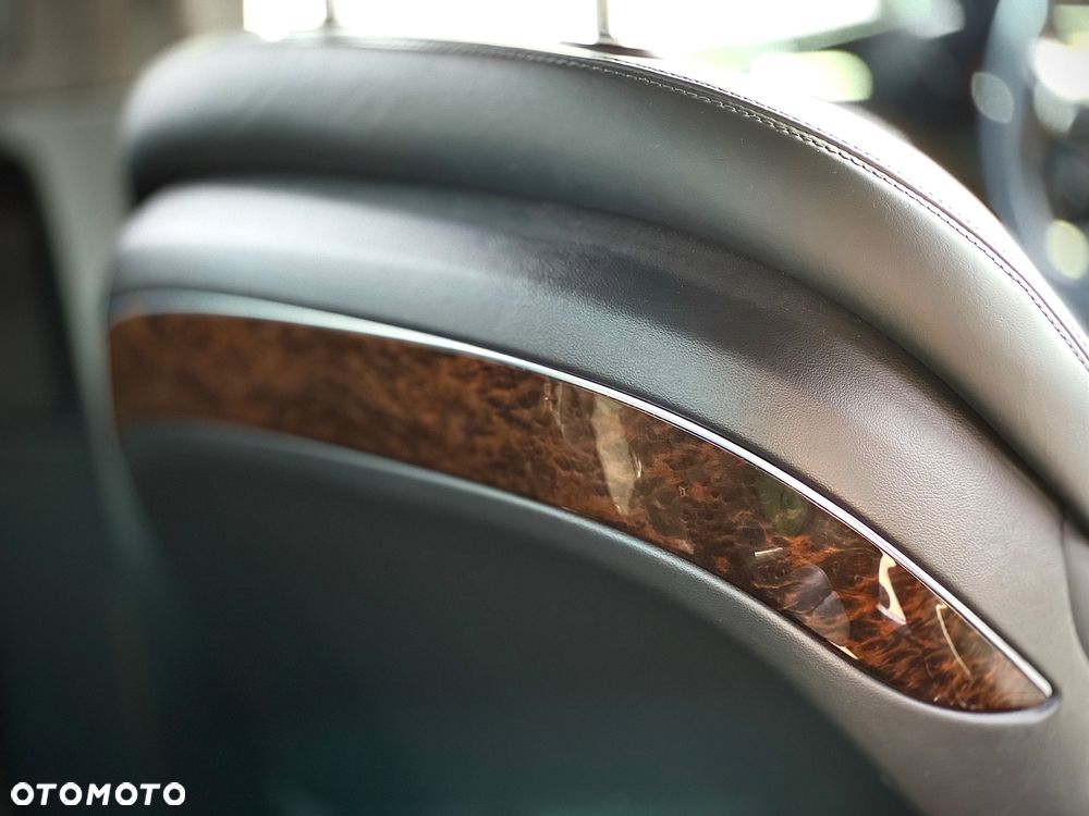 Audi A8 4.2 FSI quattro tiptronic Langversion - 30