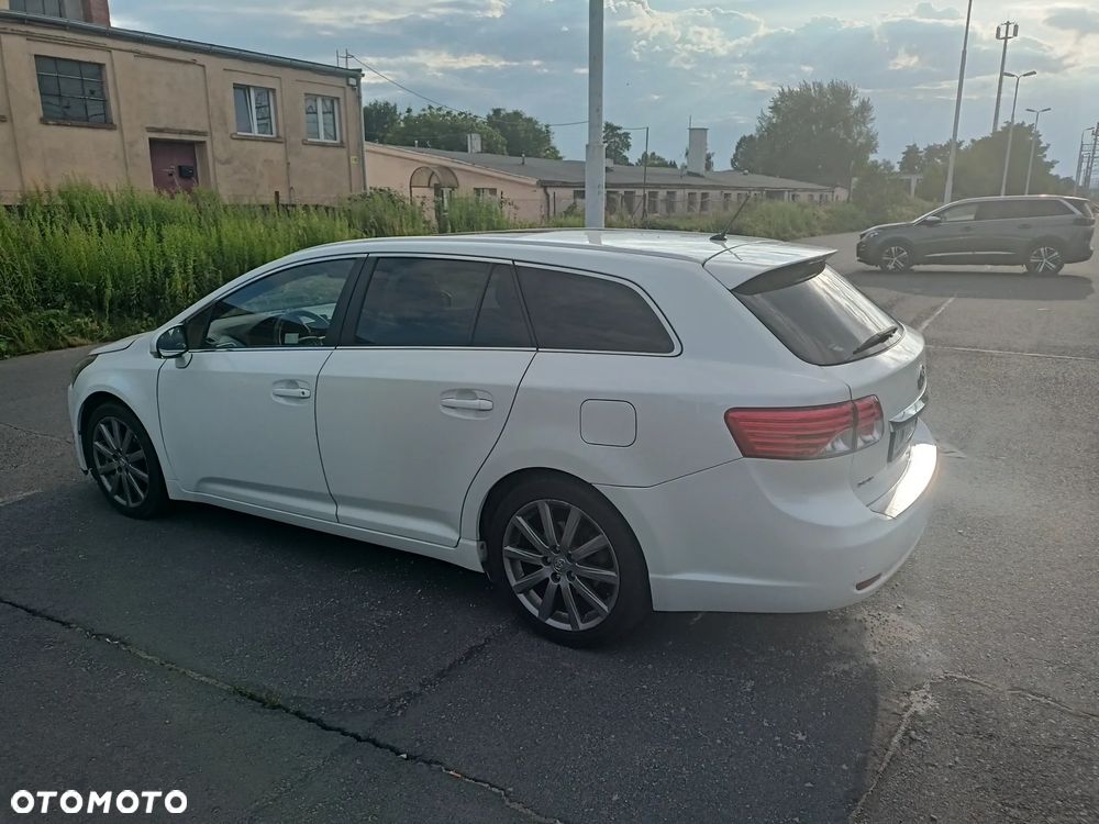 Toyota Avensis 2.0 Business Edition - 3