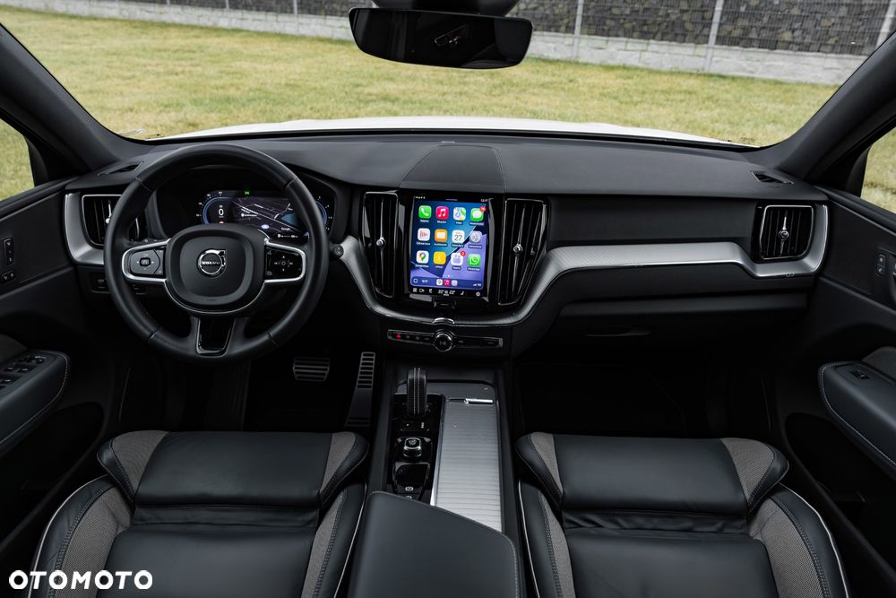 Volvo XC 60 B4 D Ultimate Dark - 5