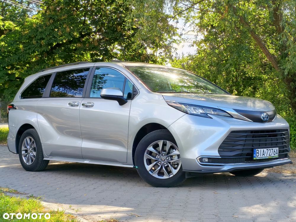 Toyota Sienna - 23