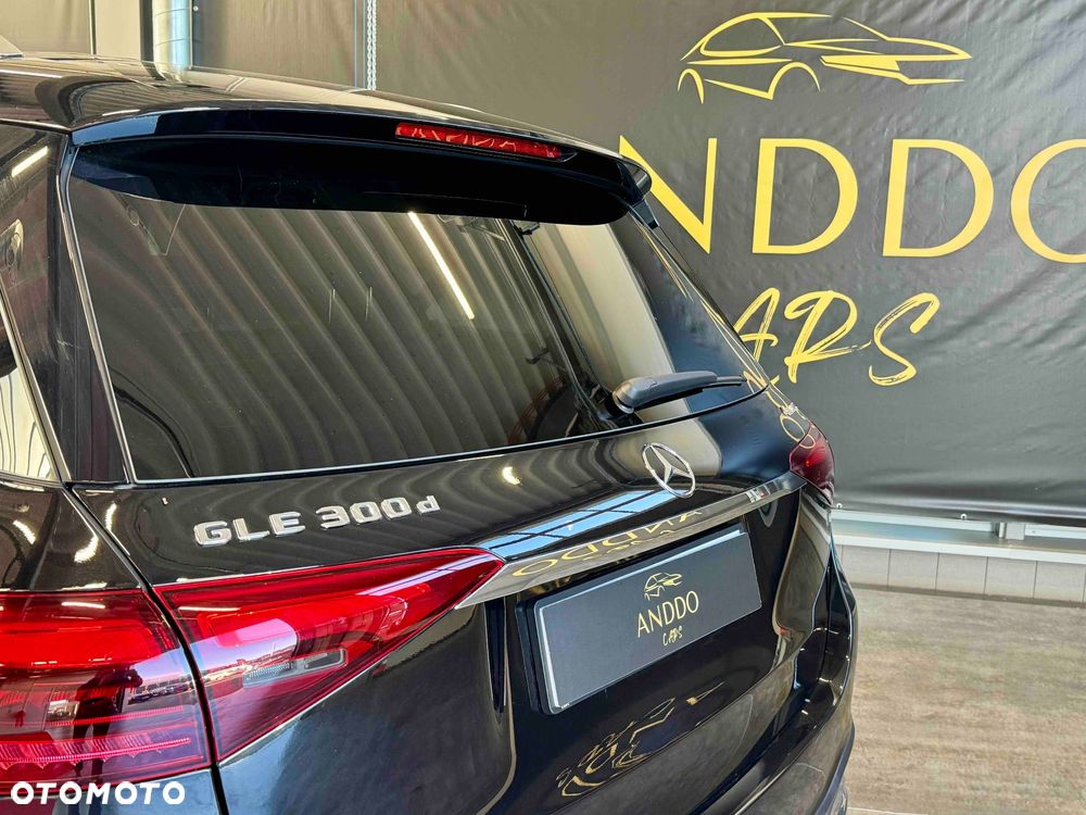 Mercedes-Benz GLE - 14