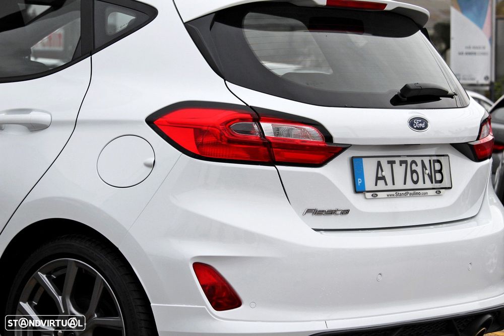 Ford Fiesta 1.0 EcoBoost ST-Line - 10
