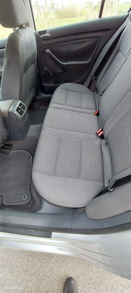 VW Golf 1.4i Trendline - 13