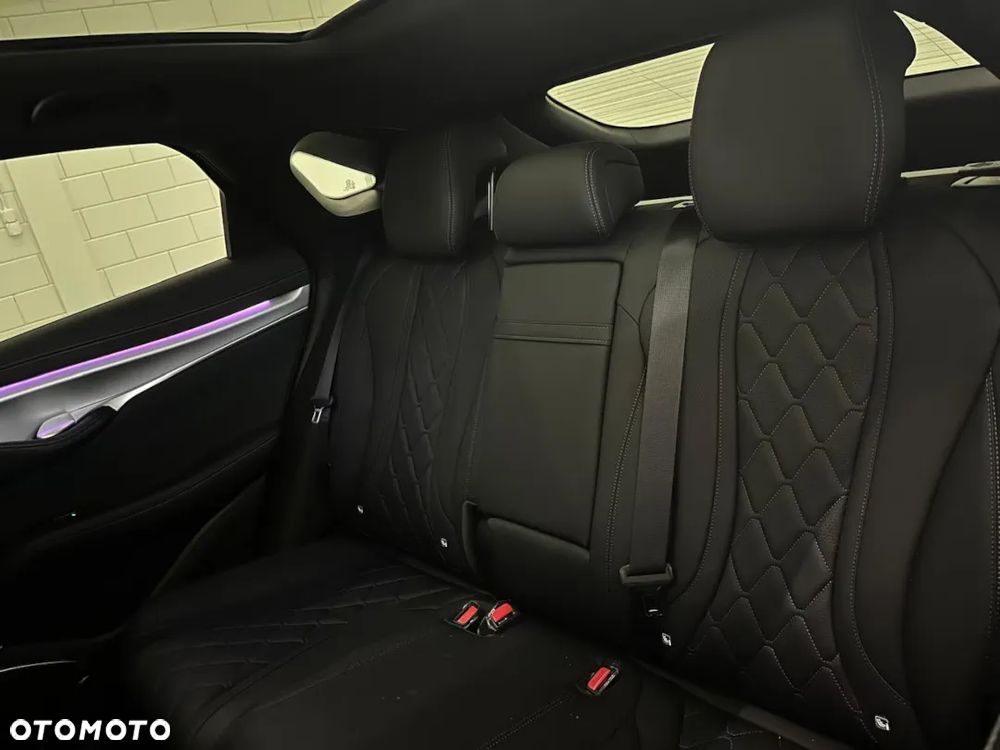 BYD Sealion 7 82.5kWh Design AWD - 12