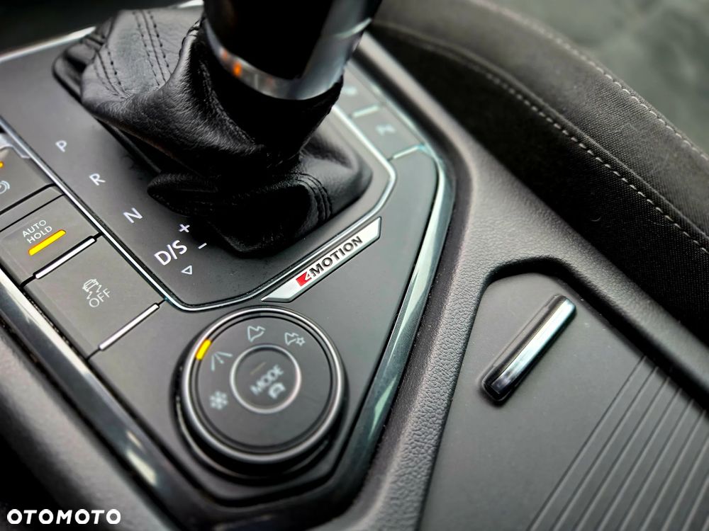 Volkswagen Tiguan 2.0 TDI BMT SCR 4Mot Highline DSG - 34