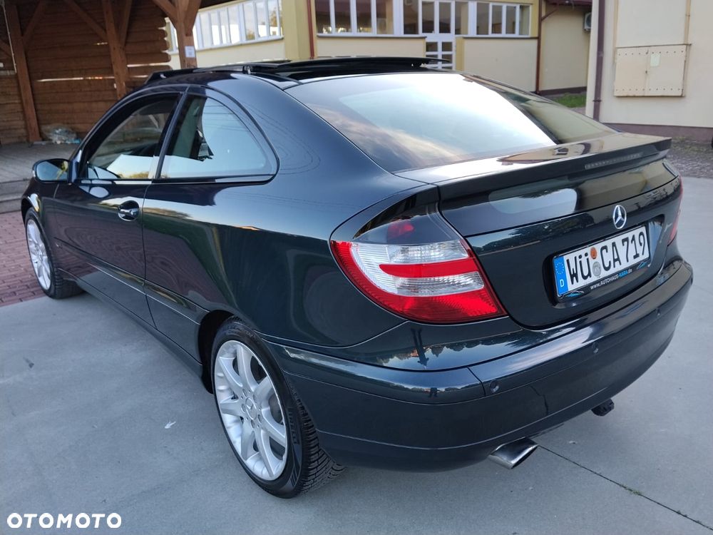 Mercedes-Benz Klasa C 180 Kompressor Automatik Sport Edition - 6