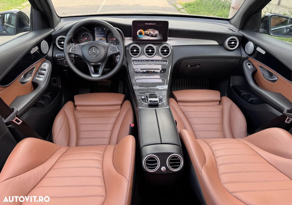 Mercedes-Benz GLC Coupe 250 4Matic 9G-TRONIC AMG Line - 3