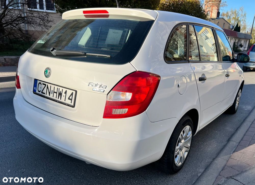 Skoda Fabia - 6