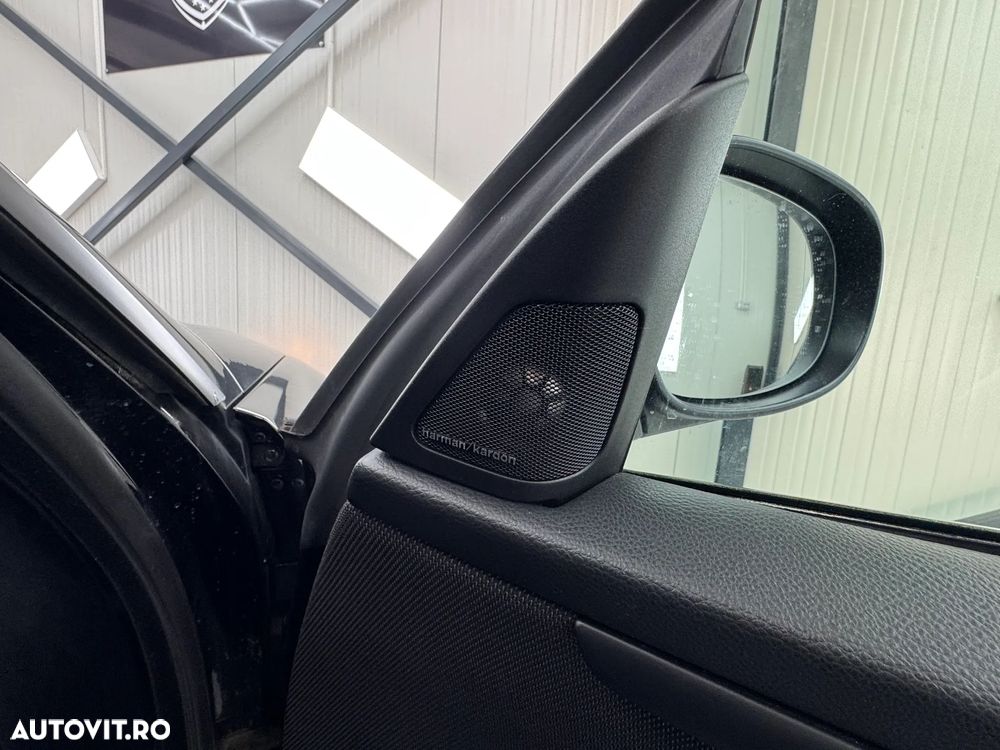 BMW Seria 3 320d xDrive Edition Exclusive - 8