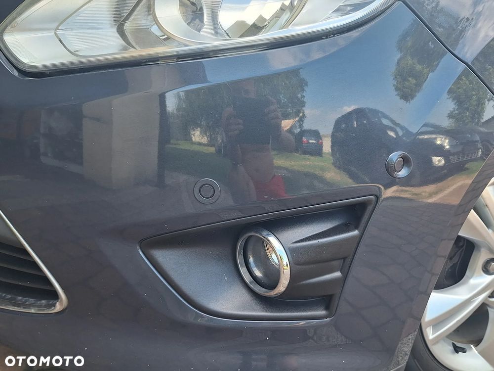 Ford C-MAX 1.6 Ti-VCT Champions Edition - 5