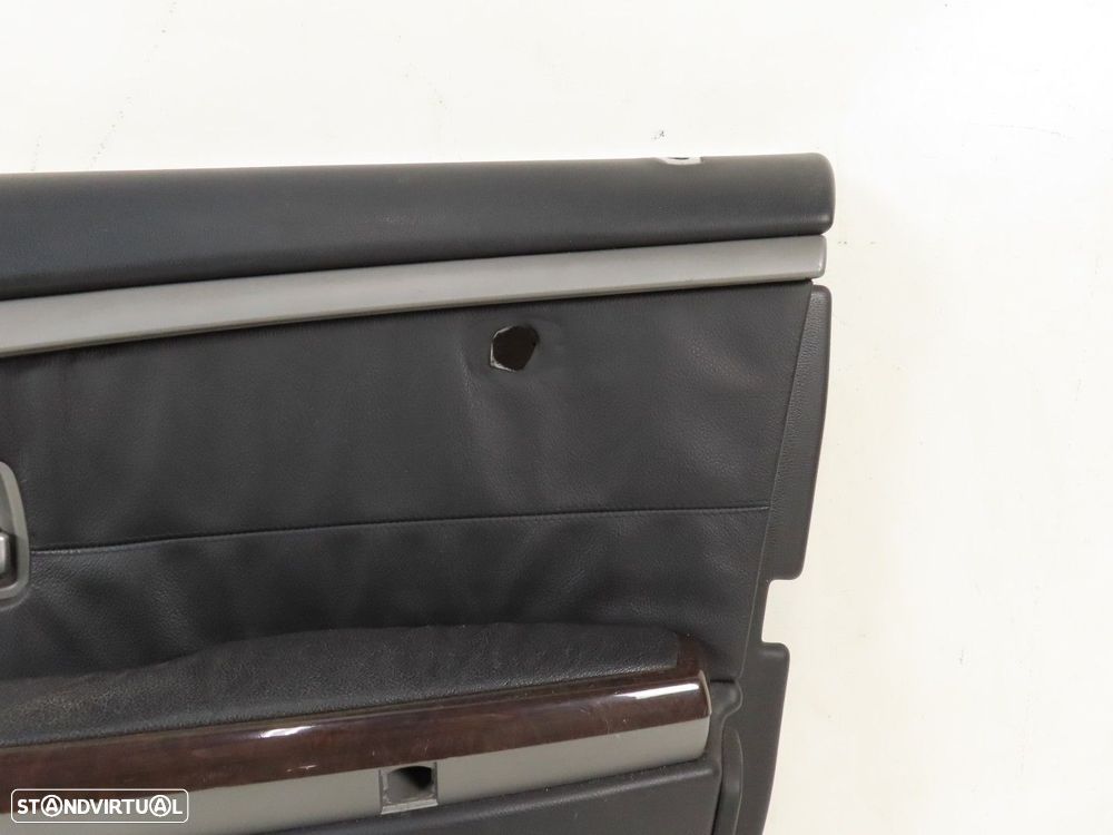 Forra da Porta Direito/Frente Seminovo/ Original BMW 7 (E65, E66, E67) - 2