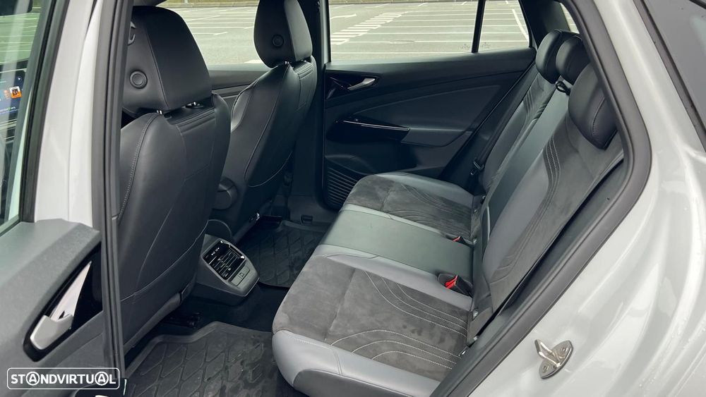 VW ID.5 77 kWh Pro Performance - 13