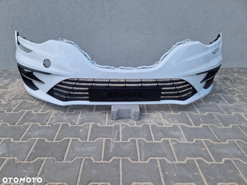 Zderzak Renault Megane 4 IV lift 2020 - - 1