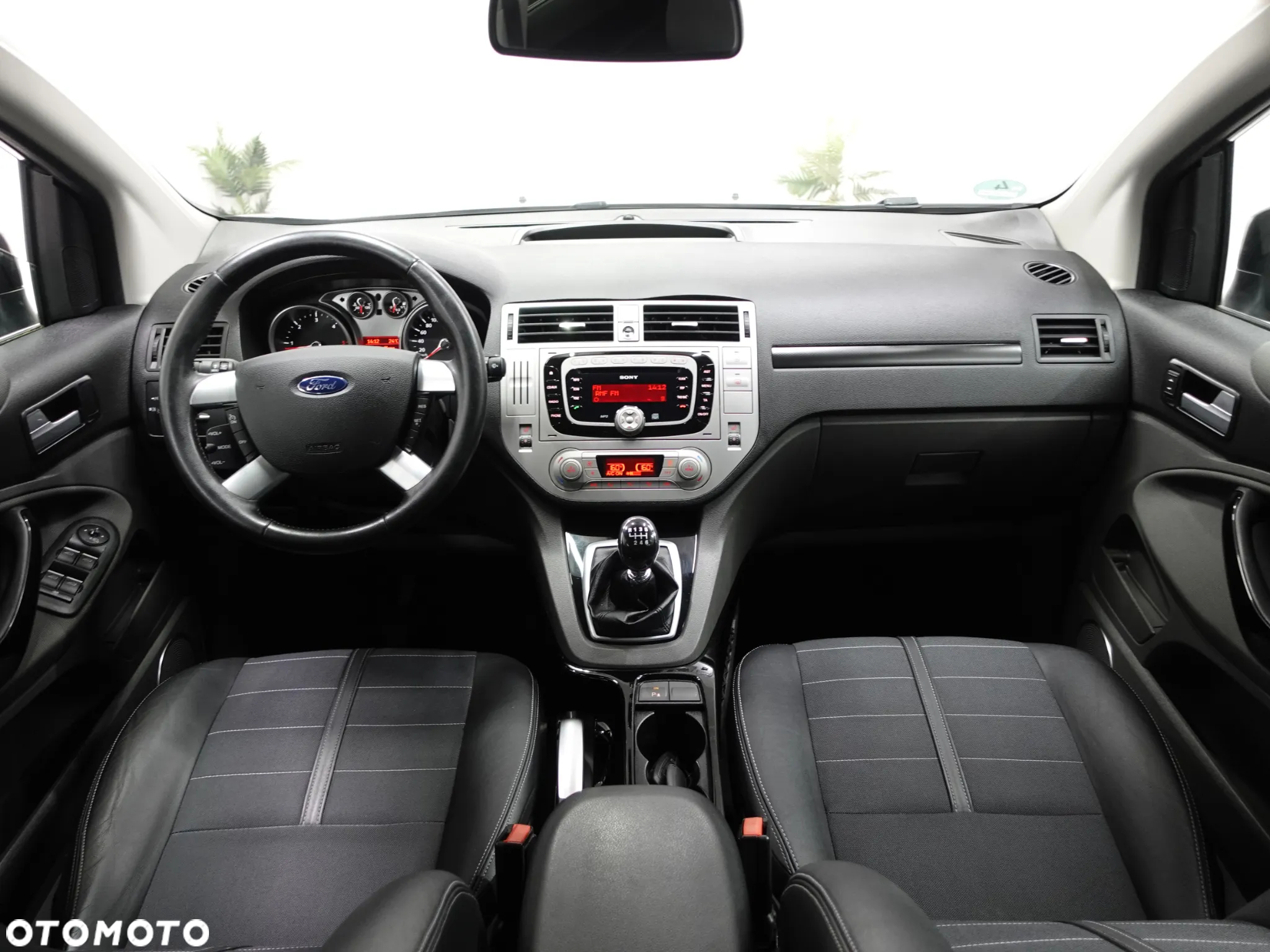 Ford Kuga 2.0 TDCi 4WD Titanium - 30