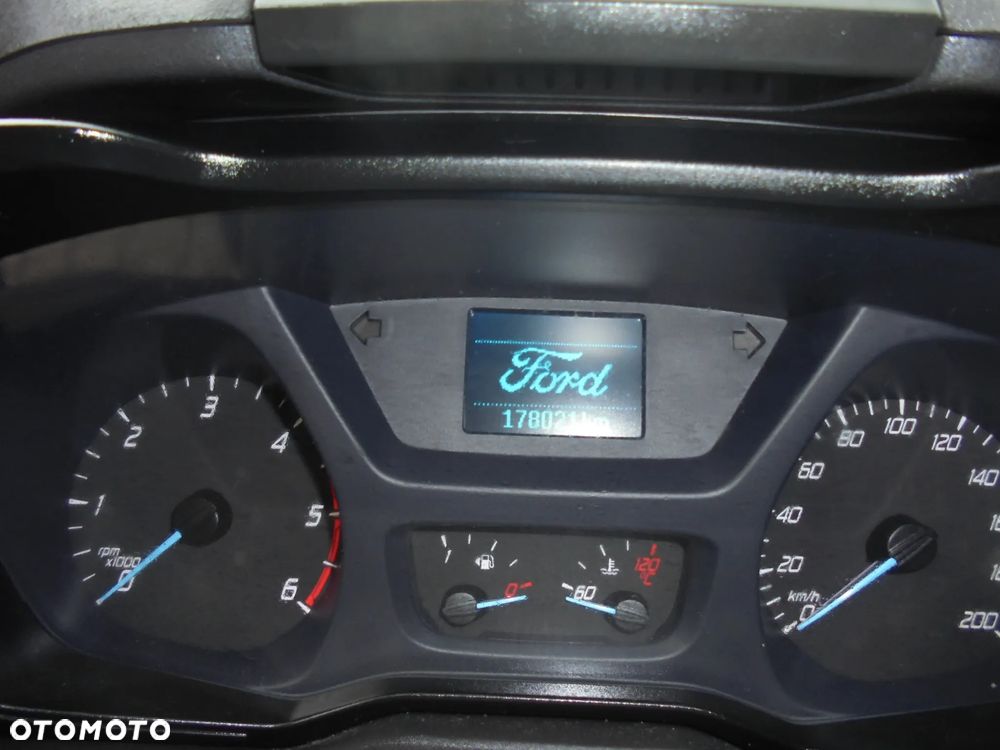 Ford Transit Custom - 17