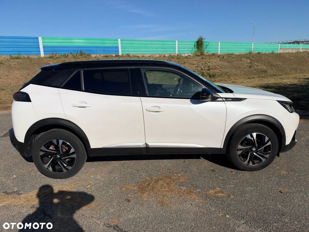Peugeot 2008 2021 photo 2