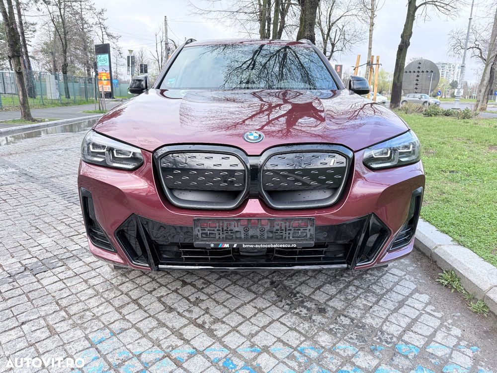 BMW iX3 Inspiring - 13