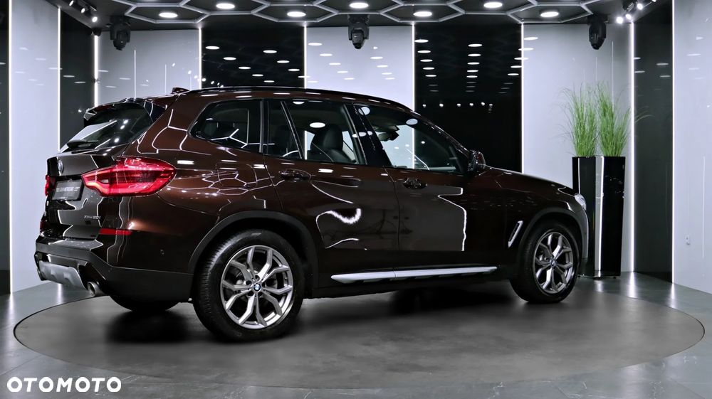 BMW X3 xDrive20i GPF xLine sport - 9
