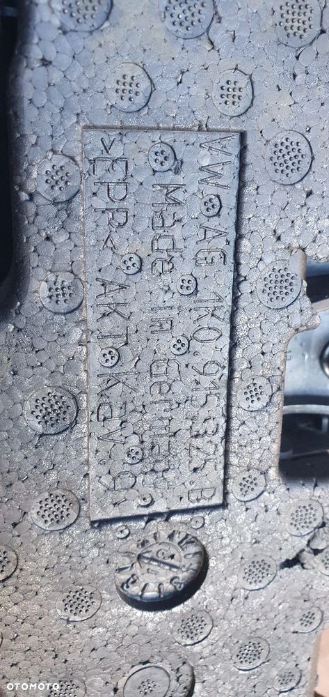 Obudowa podstawa akumulatora VW Tiguan I Lift 3C0915443A 3C0915335 - 11