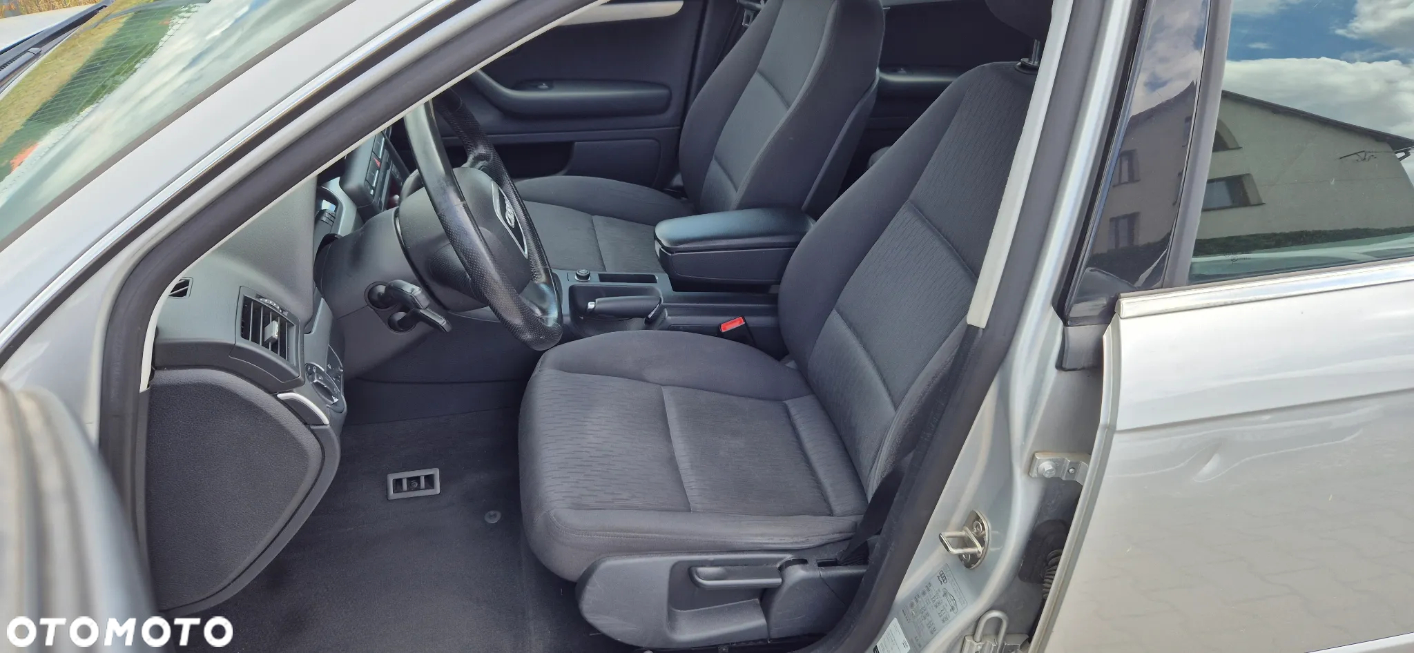 Audi A4 1.6 - 17