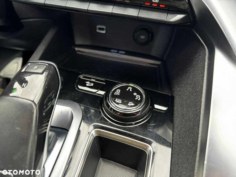 Peugeot 3008 2.0 BlueHDi GT S&S EAT6 - 33